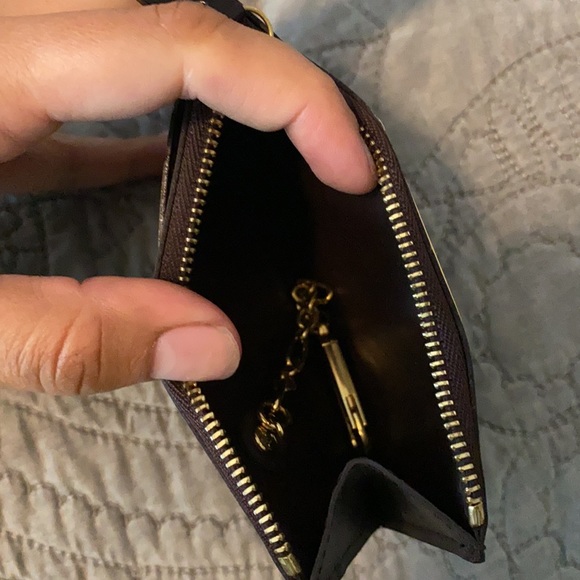 Louis Vuitton coin purse - Picture 3 of 4
